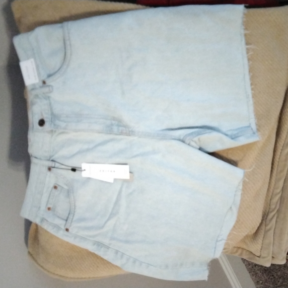 Topshop Pants - New TopShop Editor Cut-Off Jean Shorts Size 12